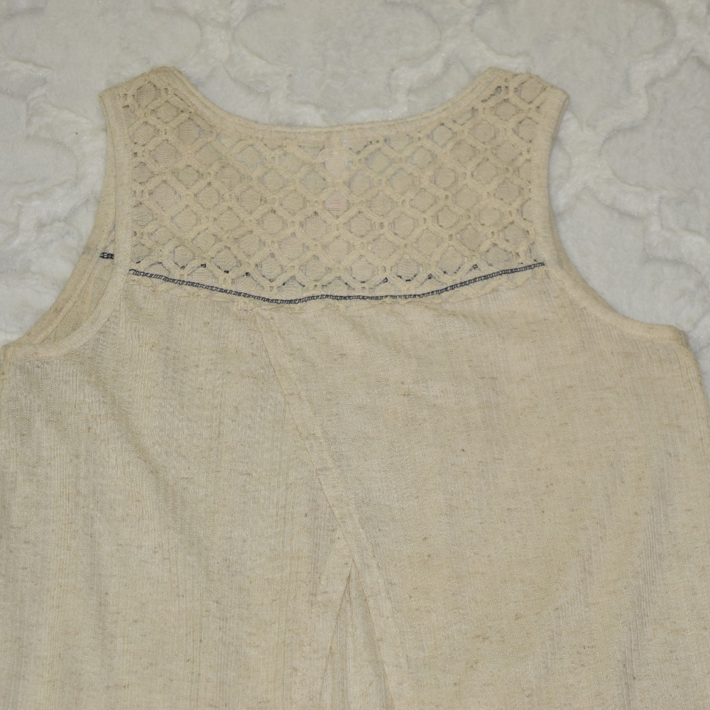 Xhiliration Cream Lace Open Back Tank